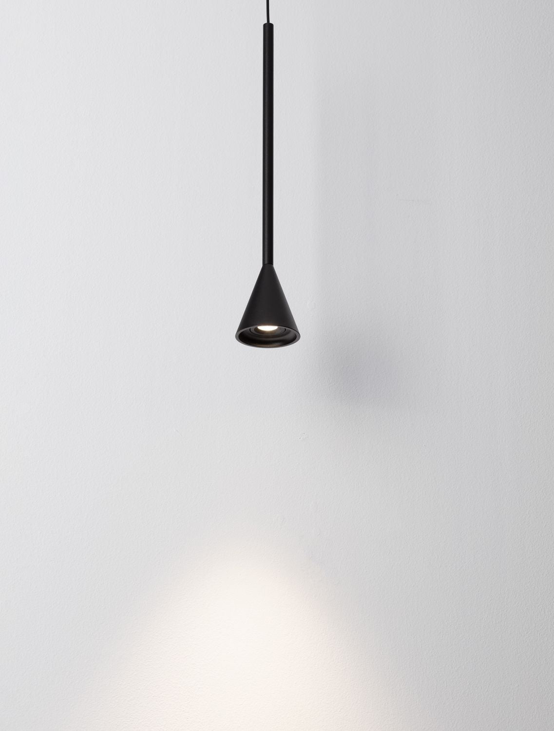 Suspension NET noire, H 200 cm