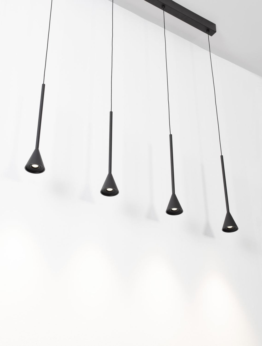 Suspension luminaire | Net Noire H 150 cm