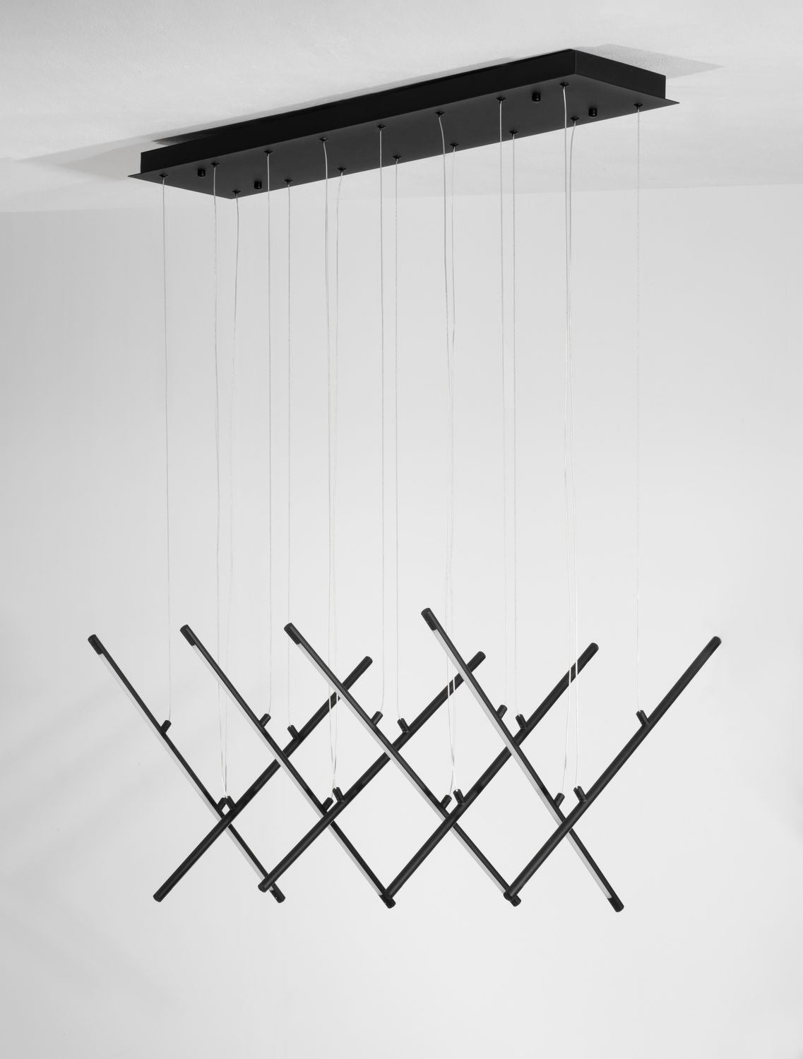 Suspension Elettra noire, H 120 cm