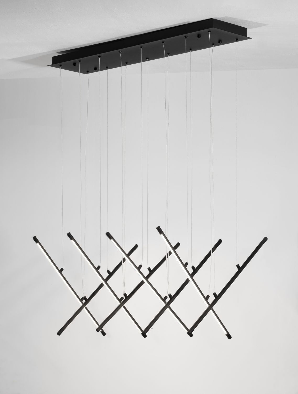 Suspension Elettra noire, H 120 cm