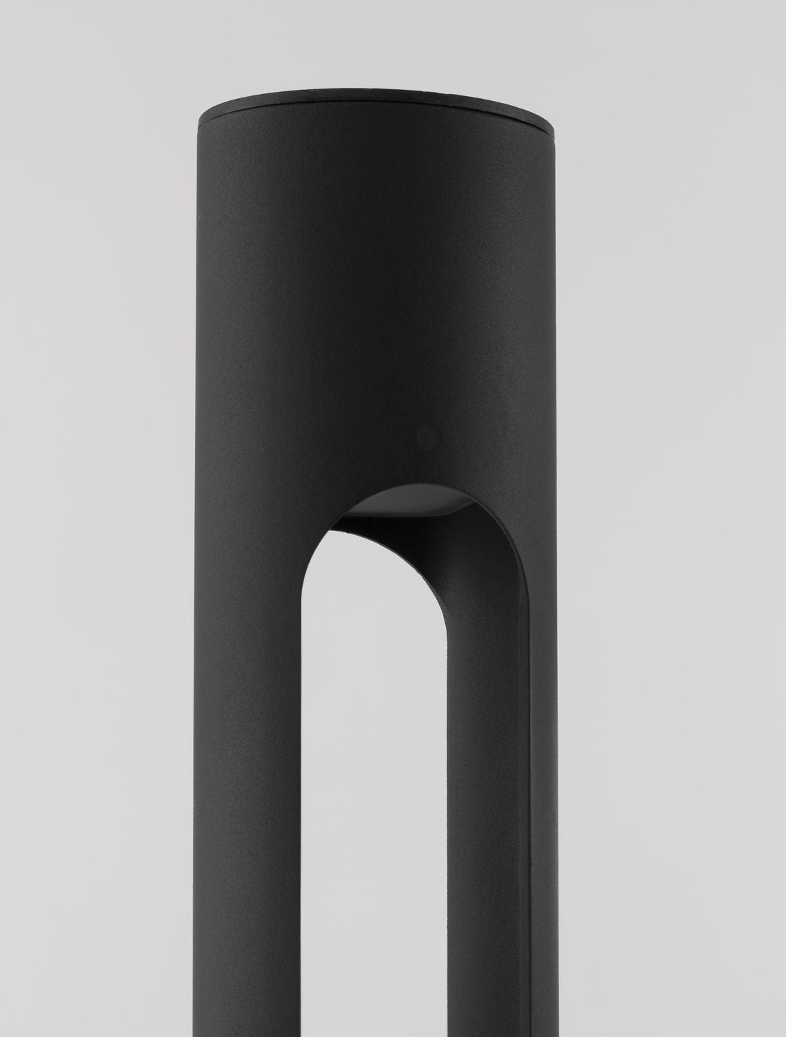 Borne extérieure Ellery noire, H 80 cm