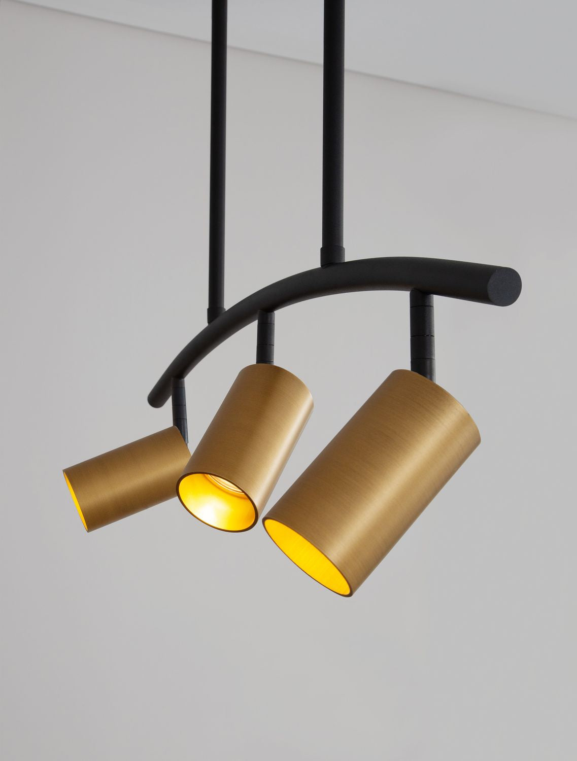 Suspension Pogno 3 lumières noire, H 90 cm