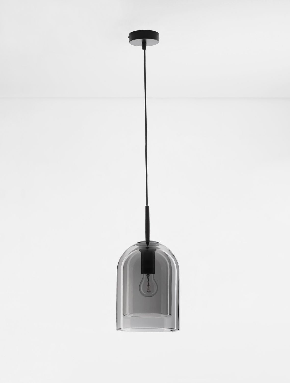 Suspension Velor noire et fumée, verre