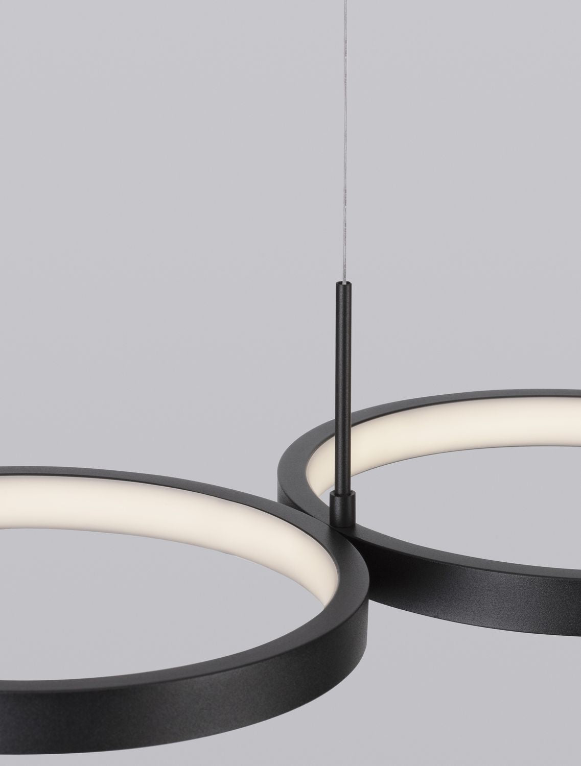 Suspension Magnus noire (9248117)