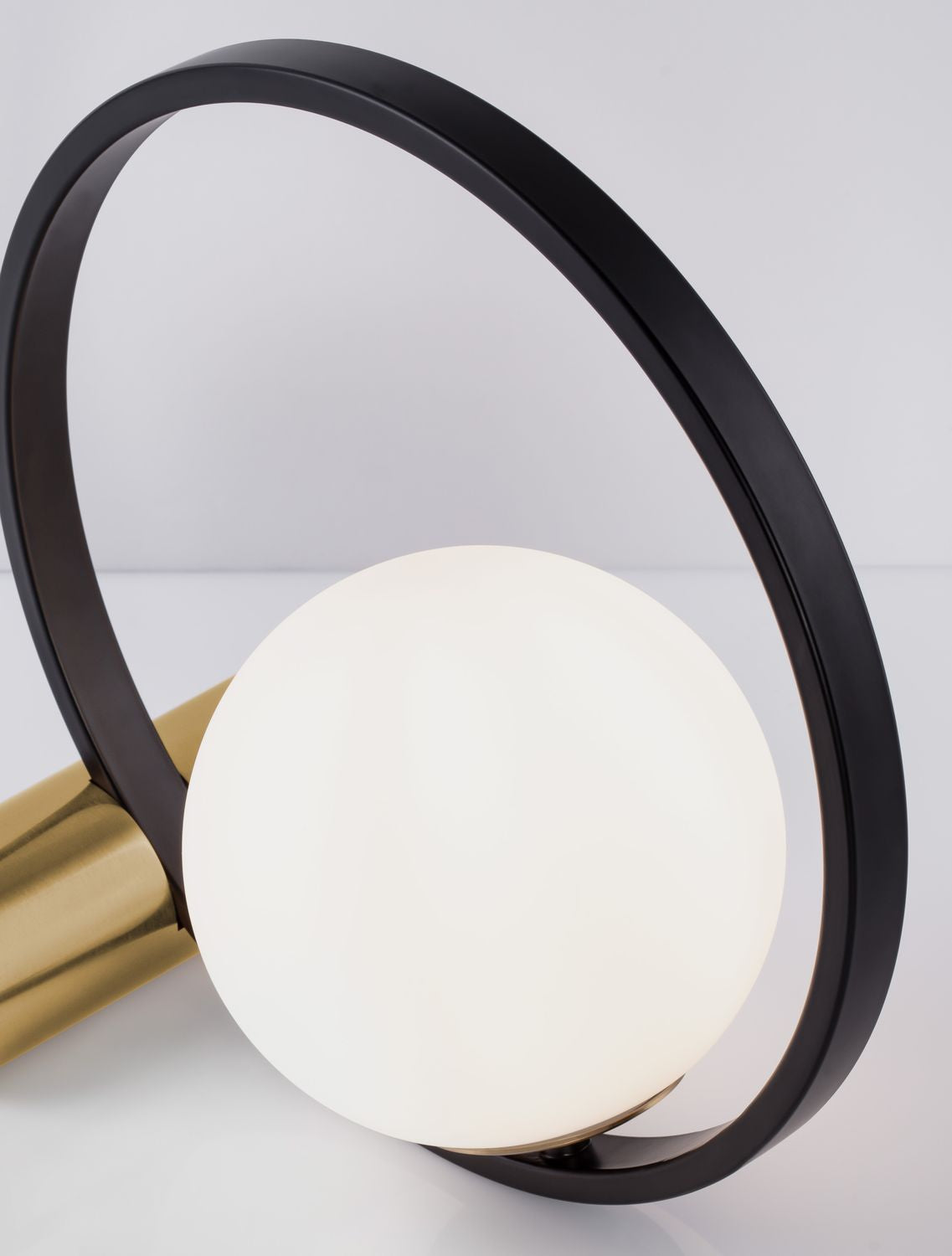 Lampe à poser Neso dorée (9624094)