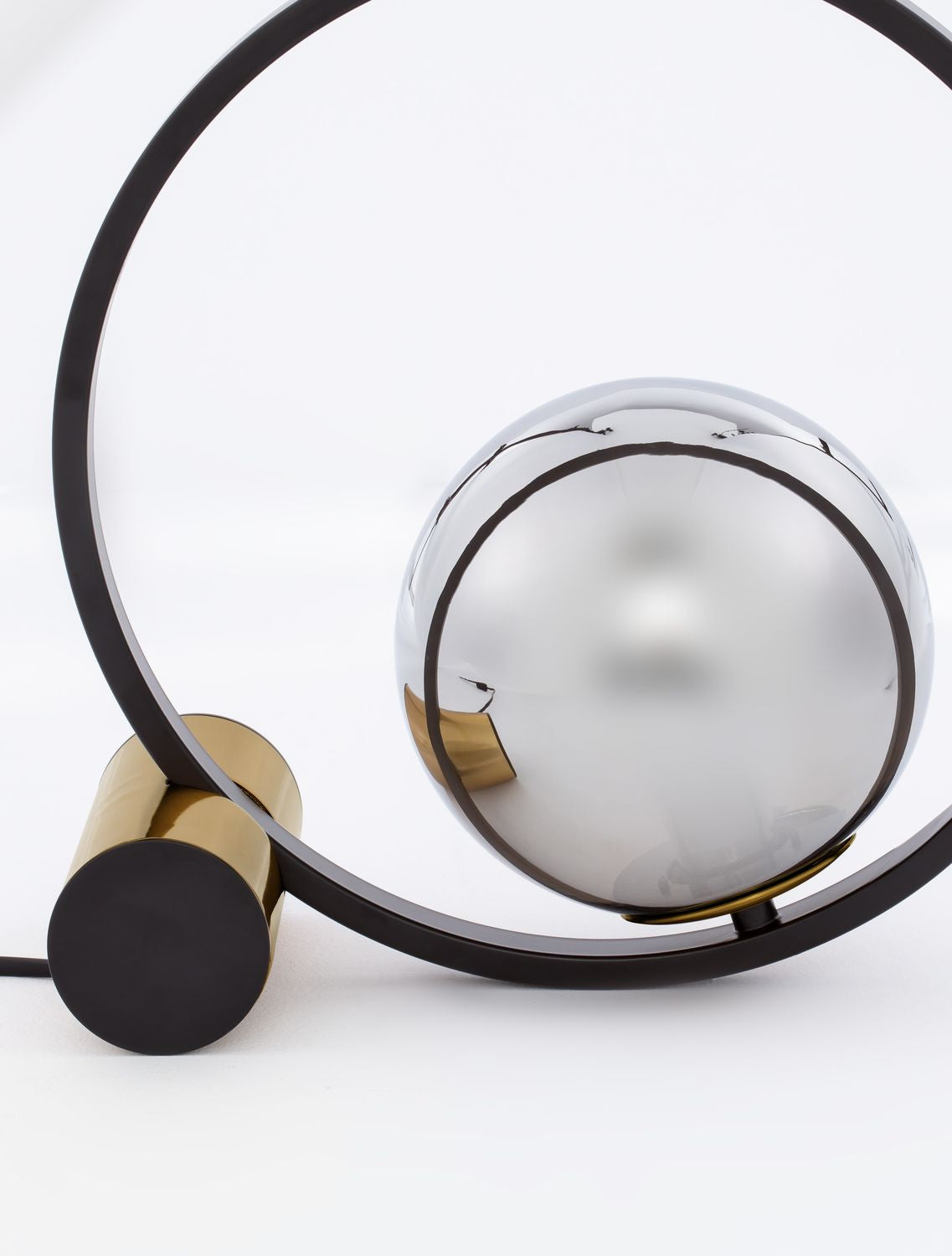 Lampe à poser Neso dorée (9624095)