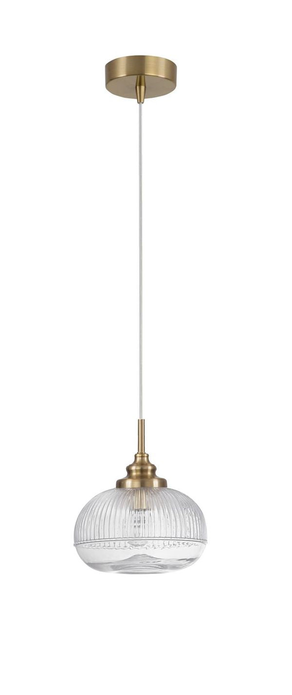 Vue d'ensemble de la suspension avec sa rosace ronde en laiton brossé.