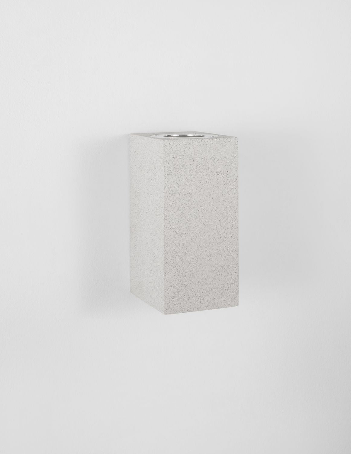 Applique extérieure Fuento blanche, H 18 cm