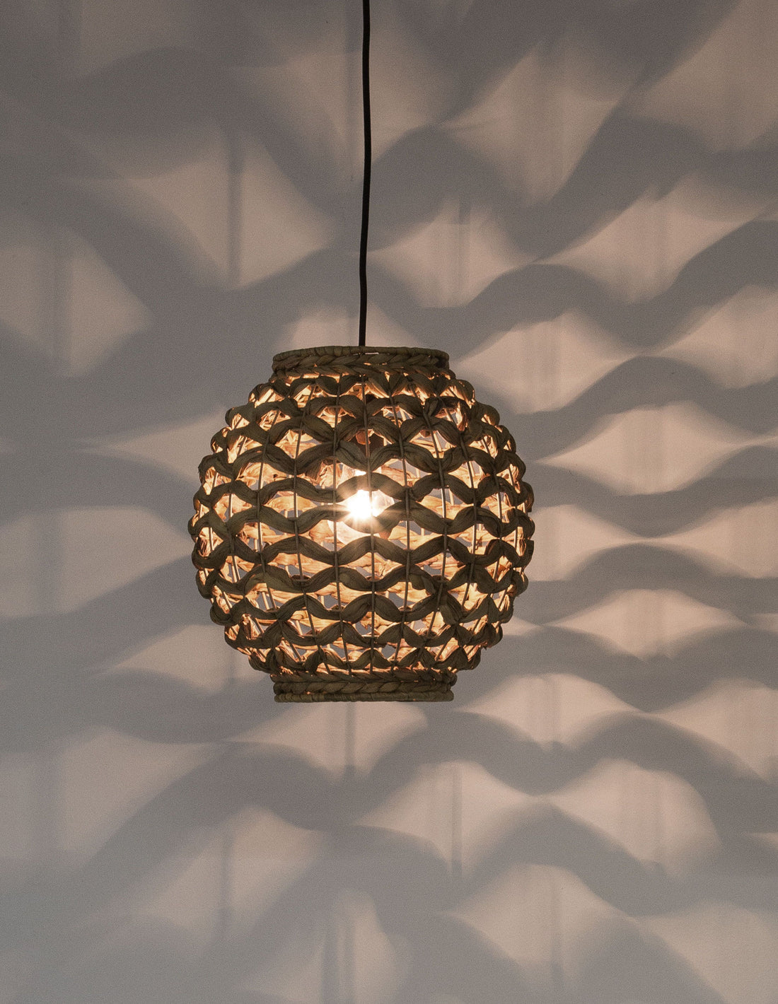 Suspension luminaire | Lorkanara