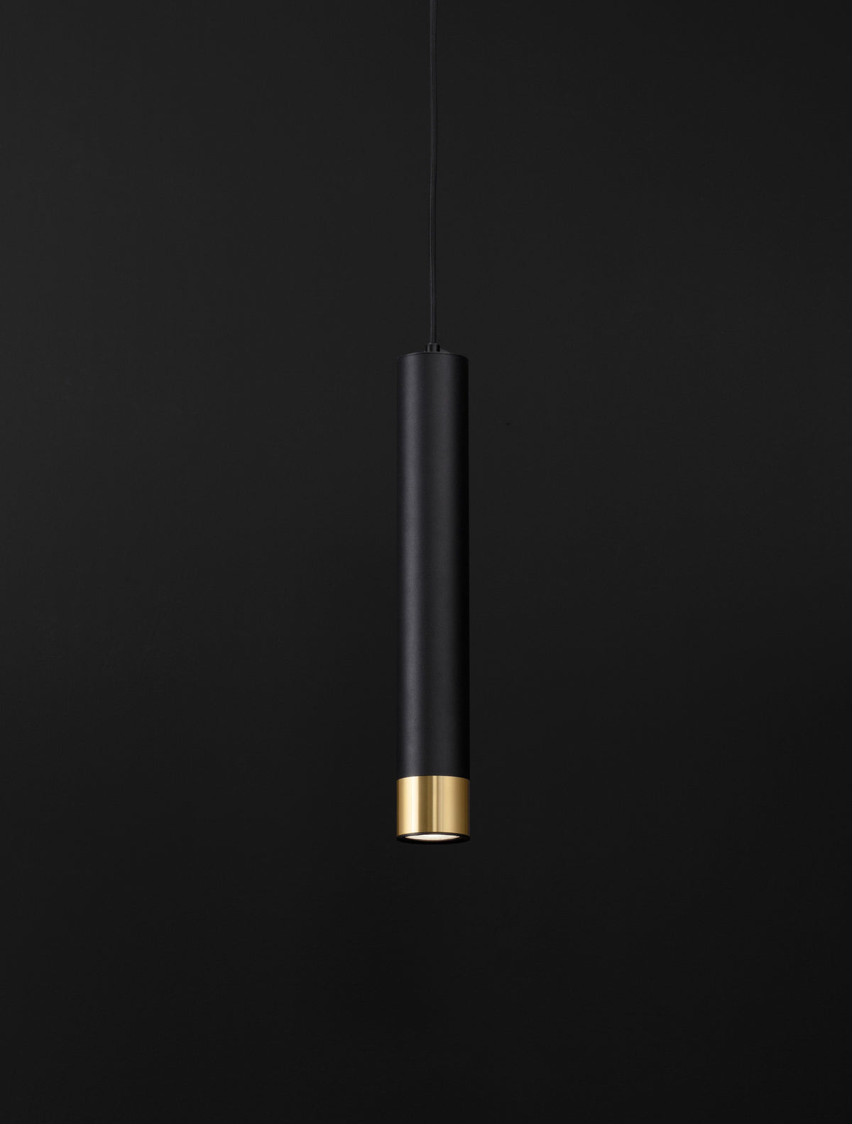 Suspension Picto noire et dorée (9911530)