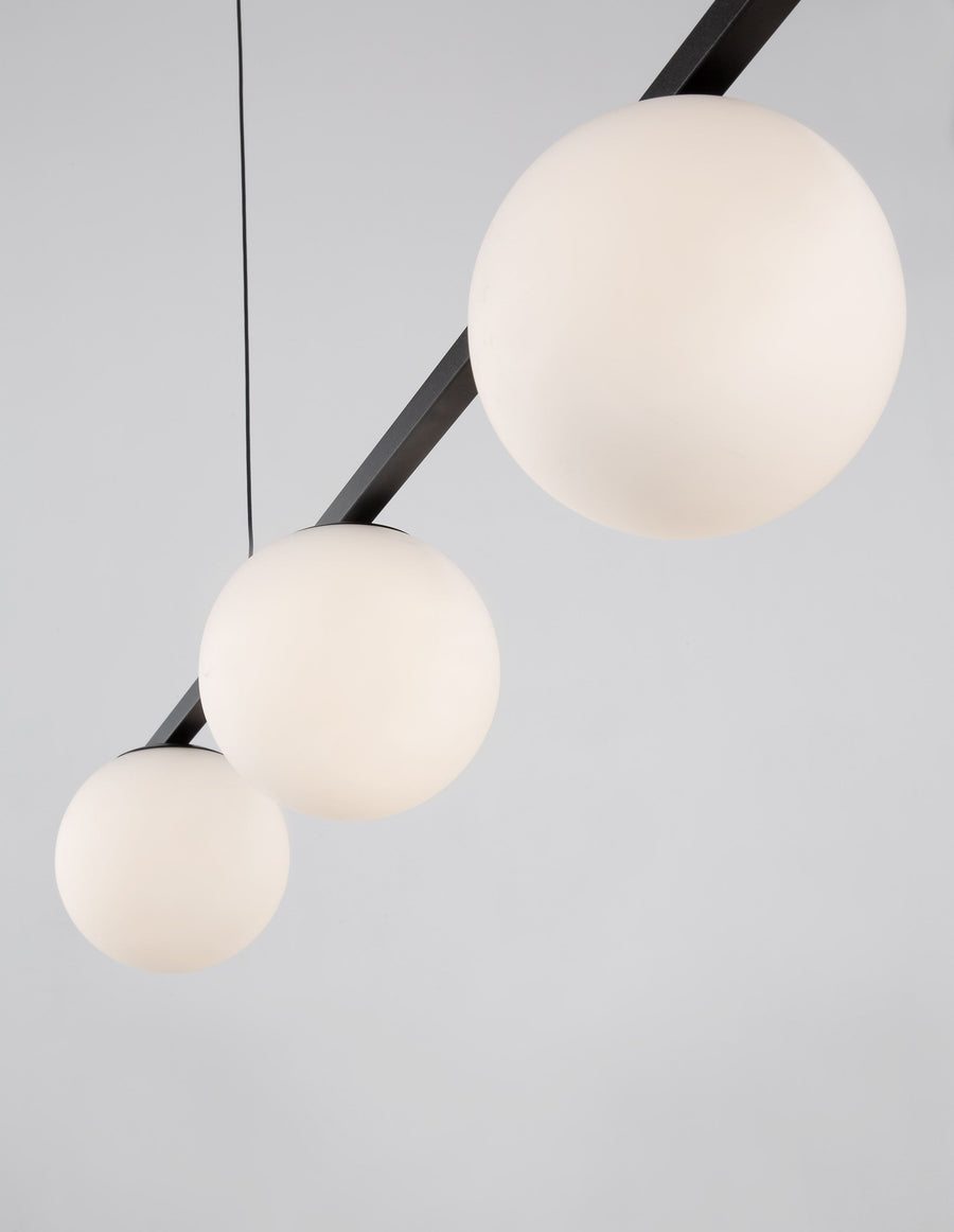 Suspension Joline noire, verre, H 120 cm
