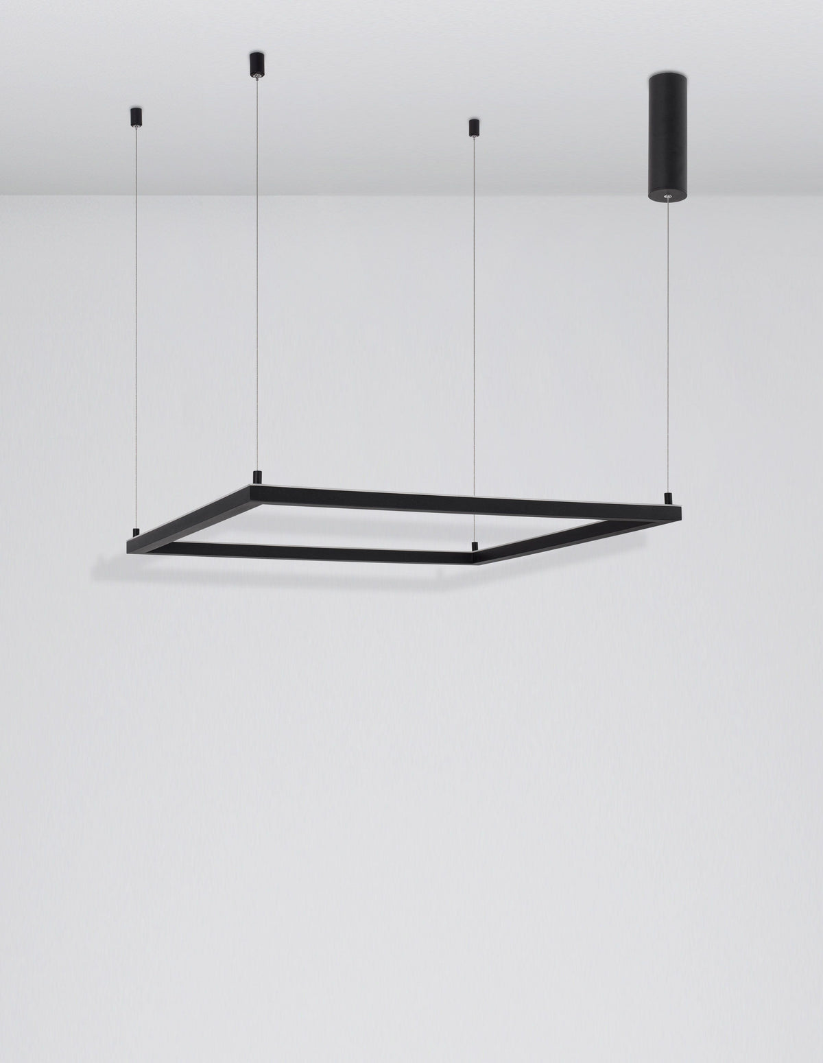 Suspension Eterna noire (9990734)