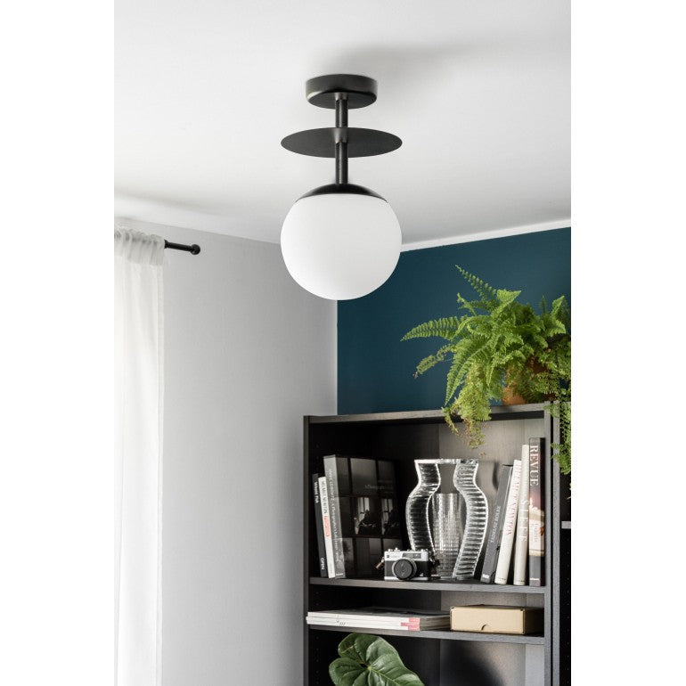 PLAAT B ceiling light