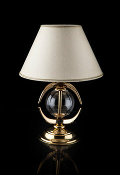 Table lamp