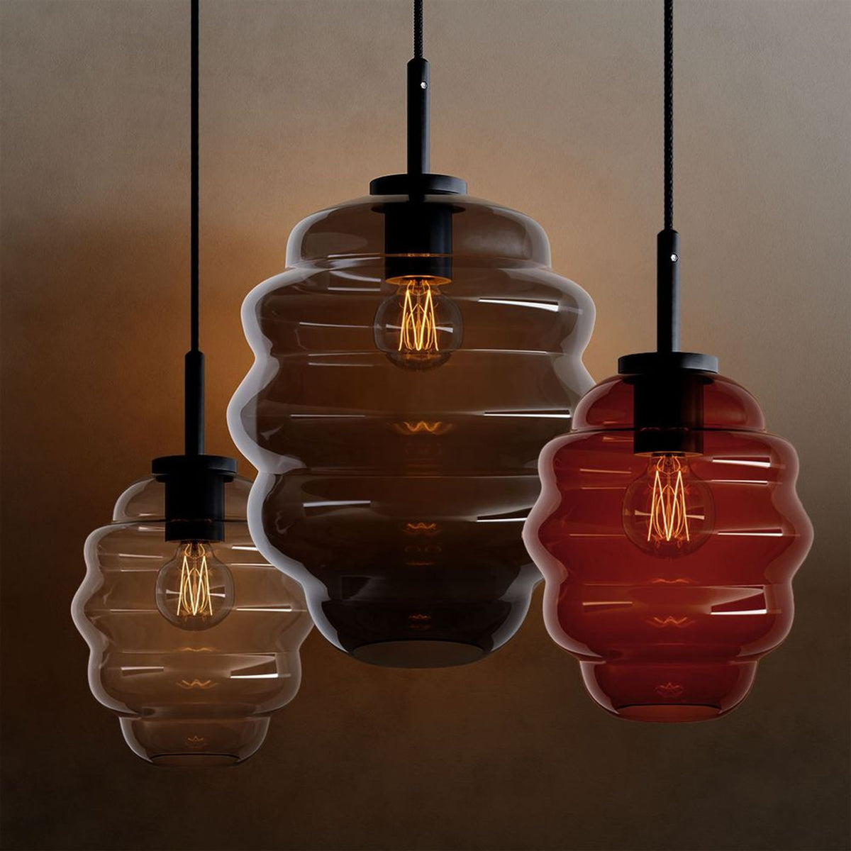 Suspension grande hauteur Echos 5 lumières, rosace Ø 60 cm, verres Ø 25 cm