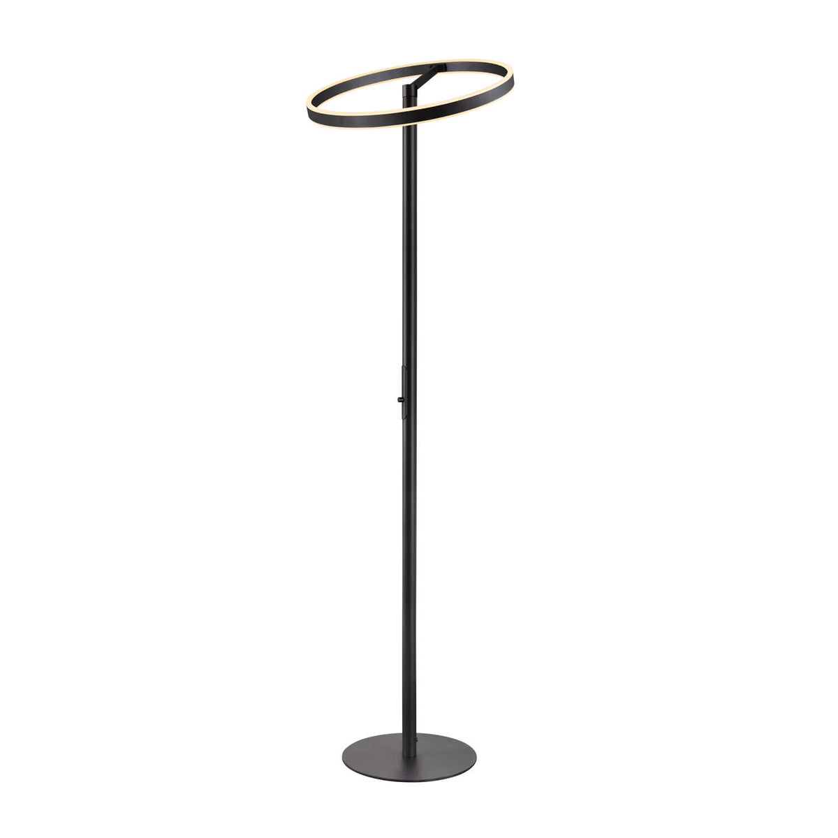 Vue légèrement inclinée du lampadaire noir, montrant la tige fine et l’anneau lumineux.