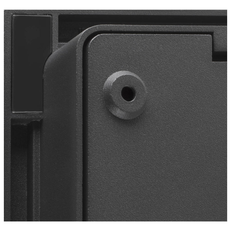 Détail de la finition anthracite granuleuse et vis de fixation sur le cadre.