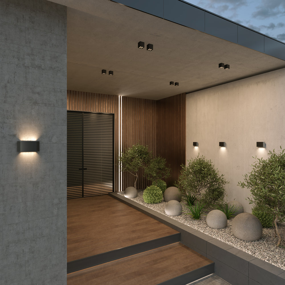 Pull Luminaire