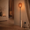 Lampadaire Echos, H 180 cm, pied en travertin, monture noire