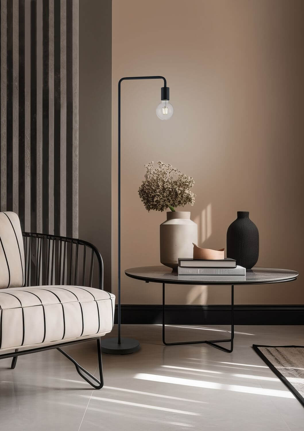 Lampadaire Diallo noir mat