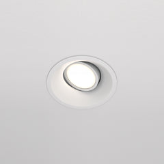 White spot dot