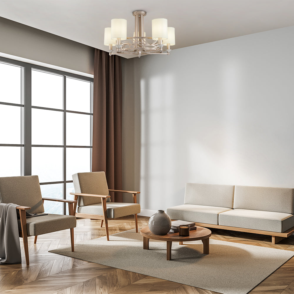 Mise en ambiance du plafonnier doré dans un salon moderne avec canapé beige et fauteuils.