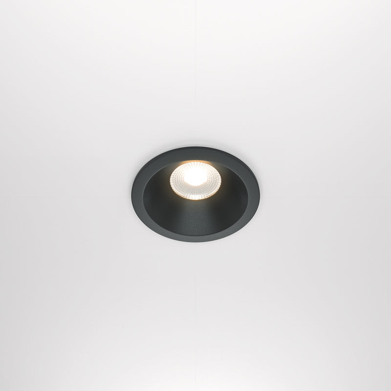 Black spot zoom
