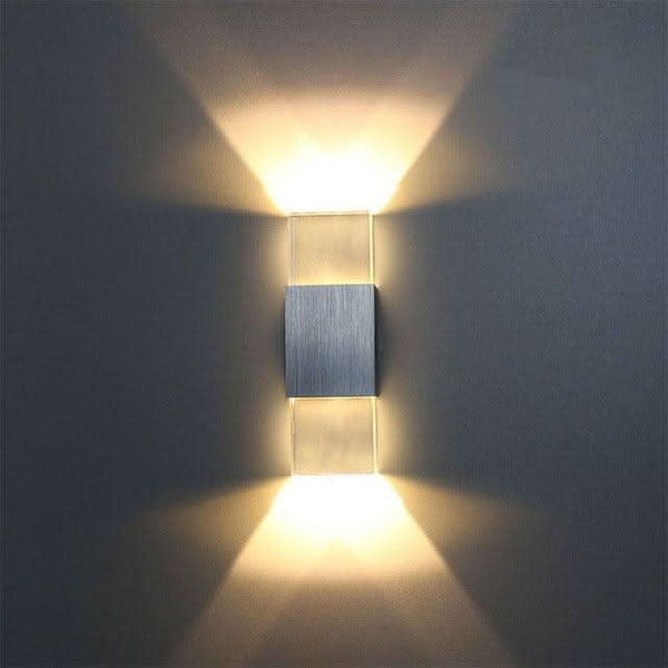 Square bedroom wall lamp | Elara